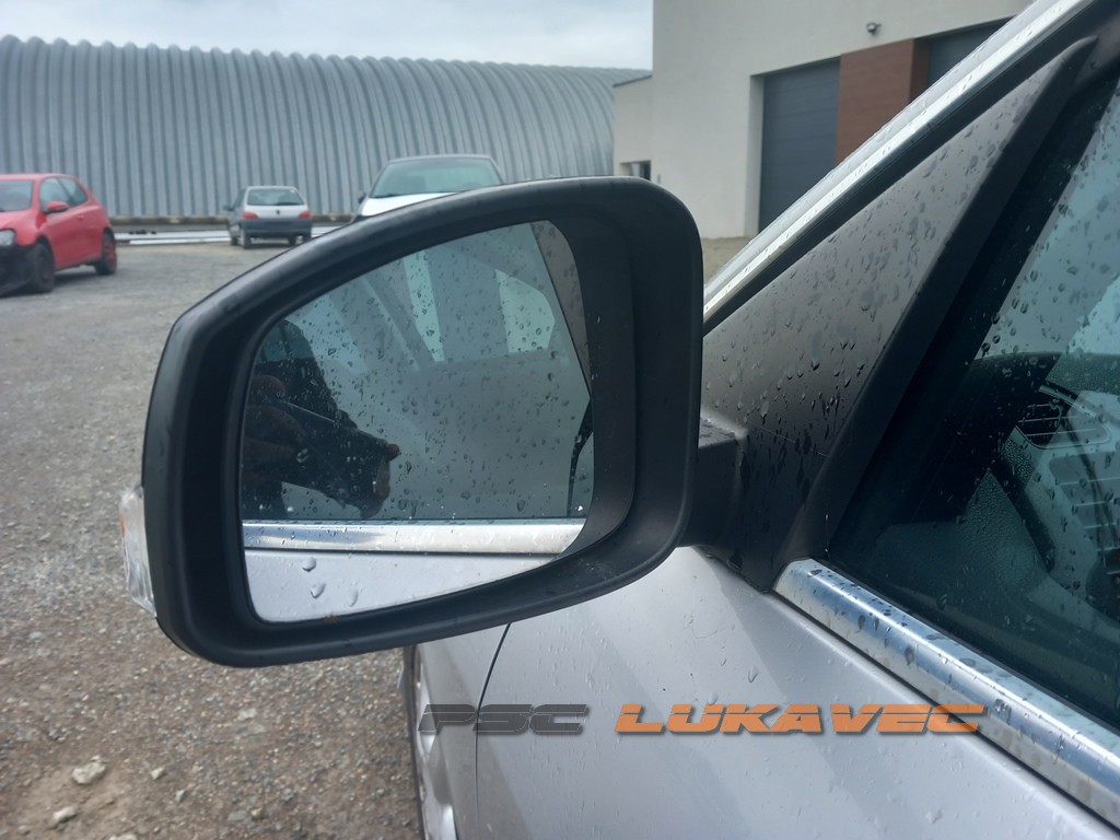 RENAULT LAGUNA 3 RETROVIZOR LIJEVI 2009.