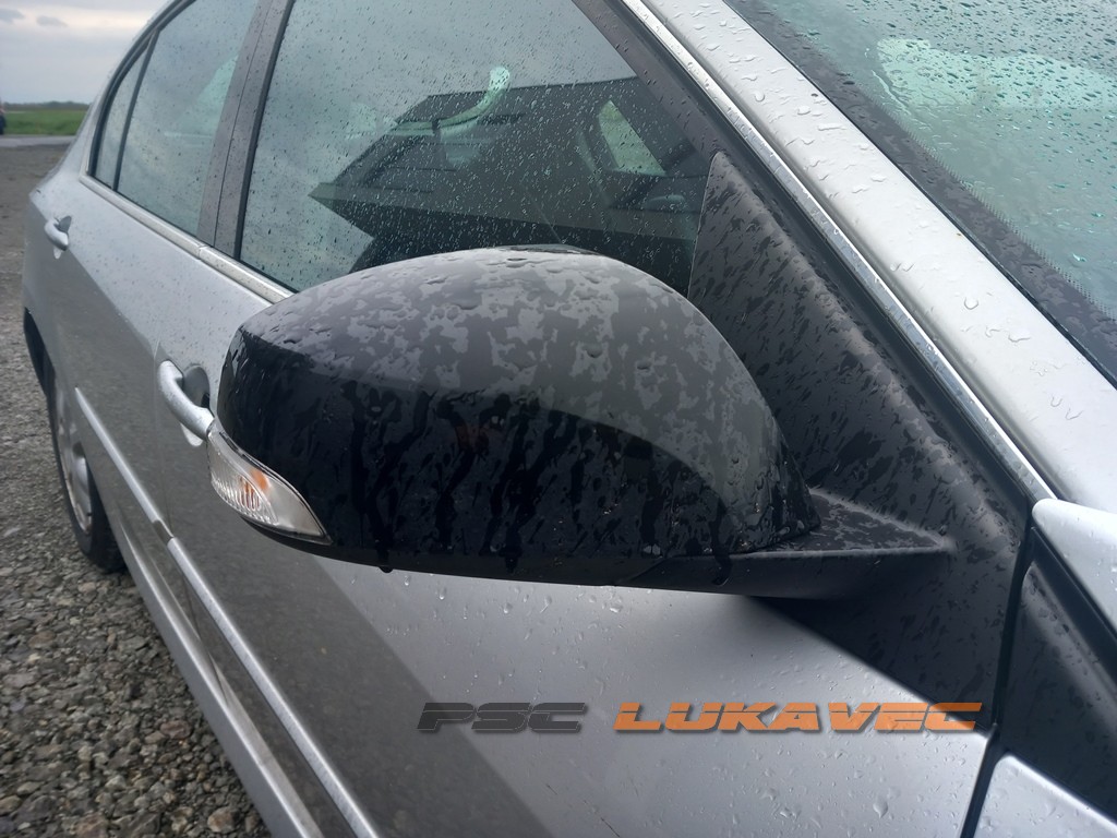 RENAULT LAGUNA 3 RETROVIZOR DESNI 2009.
