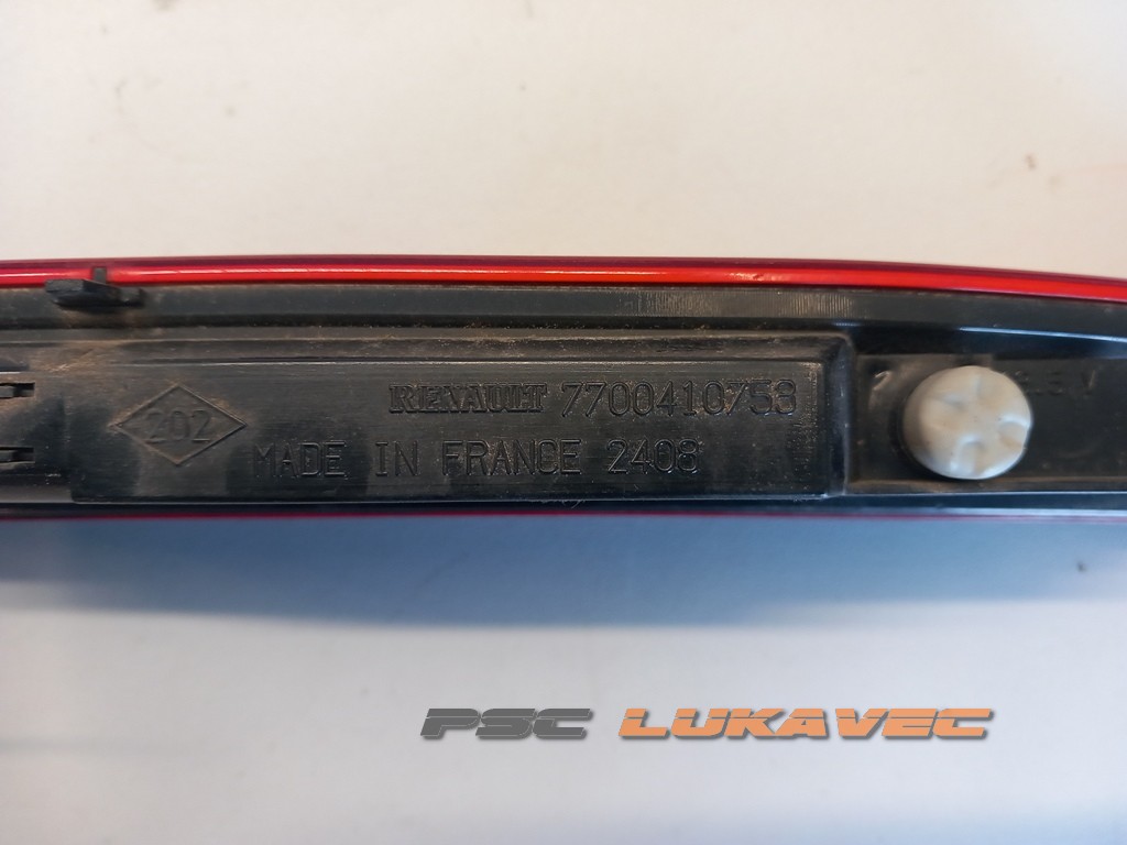 RENAULT CLIO 2 ŠTOP SVJETLO SREDNJE 7700410753  1998-2005