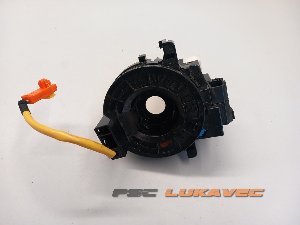 TOYOTA YARIS ZAVOJNICA VOLANA ŠPULA VOLANA 892450D02 2015