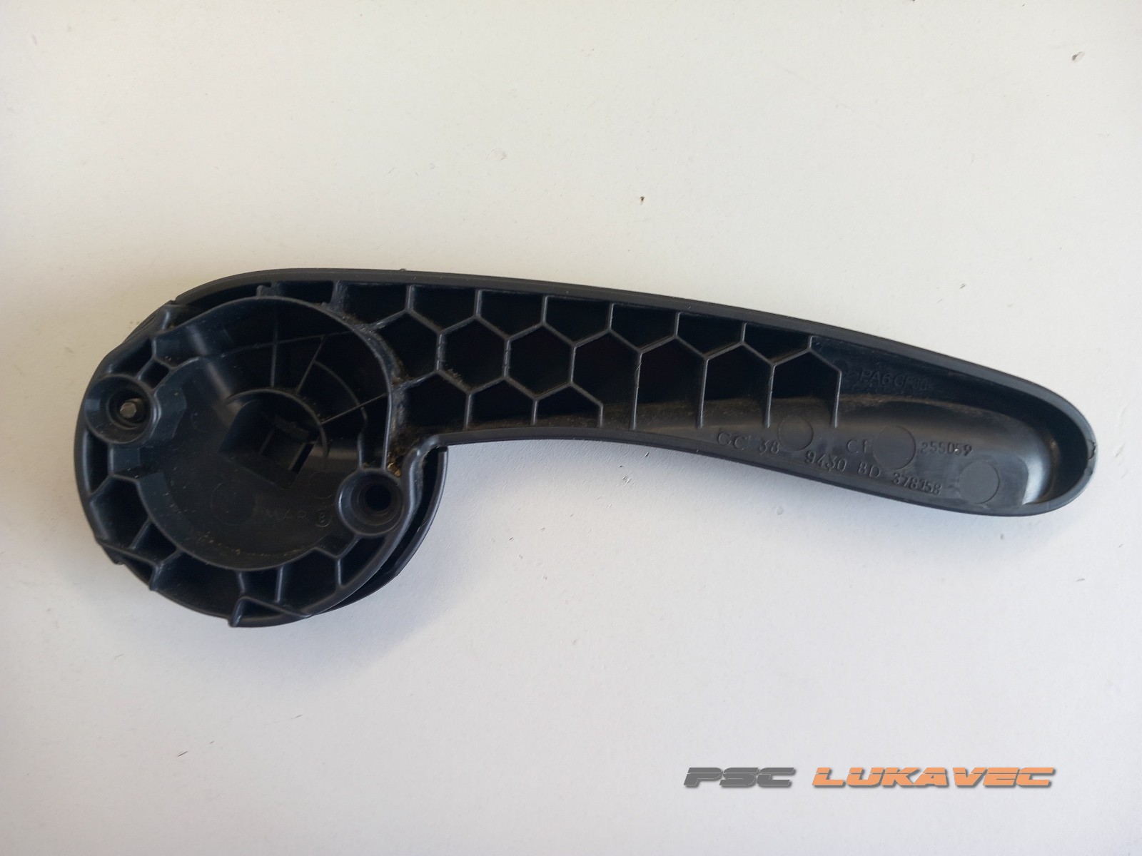 RENAULT CLIO 3 RUČKA ZA PODEŠAVANJE SJEDALA 2005-2014.