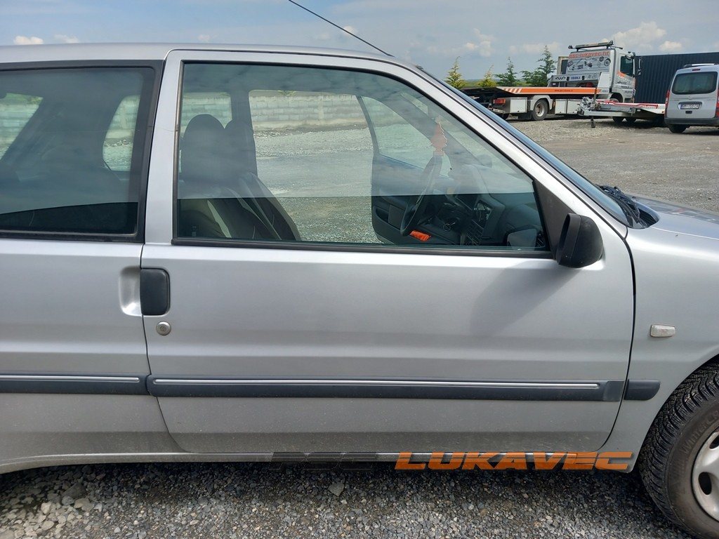 PEUGEOT 106 VRATA PREDNJA DESNA 1998.