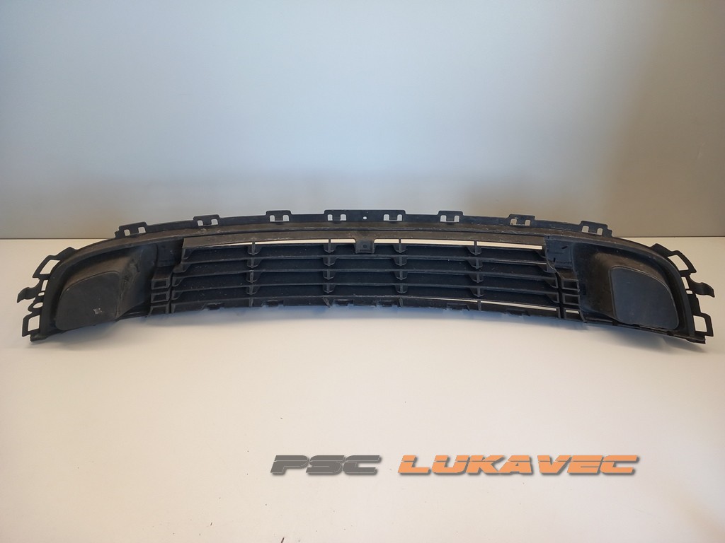 CITROEN C5 REŠETKA PREDNJEG BRANIKA 9681052677 2008-2012.