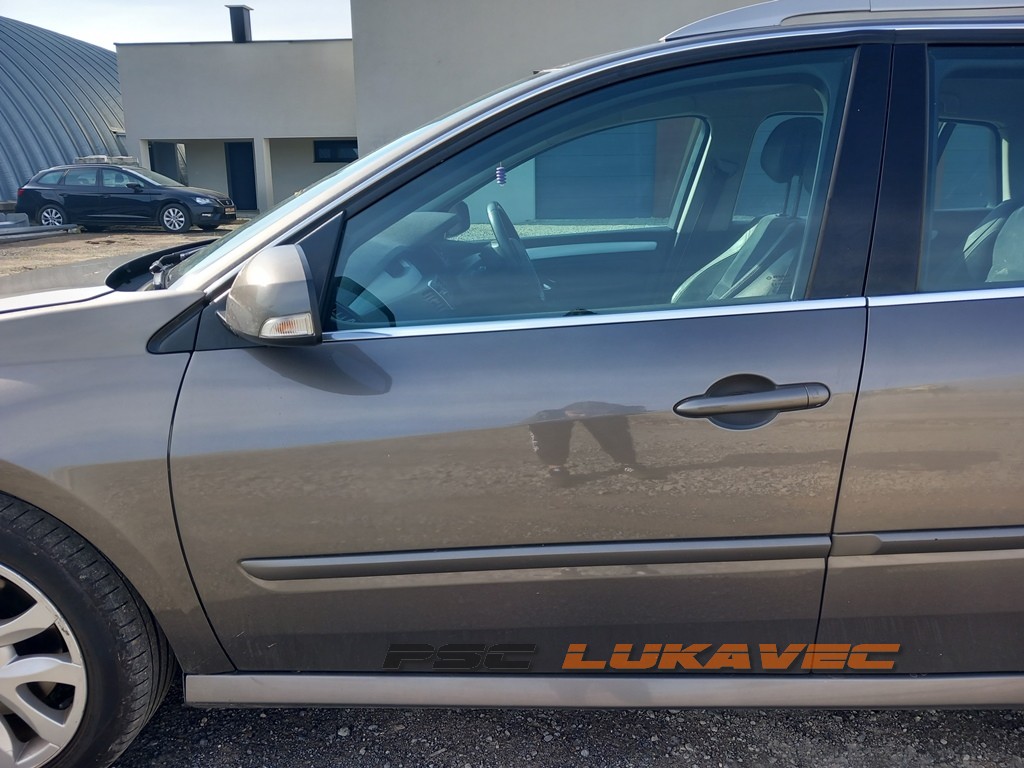 RENAULT LAGUNA 3 VRATA PREDNJA VOZAČEVA 2008.