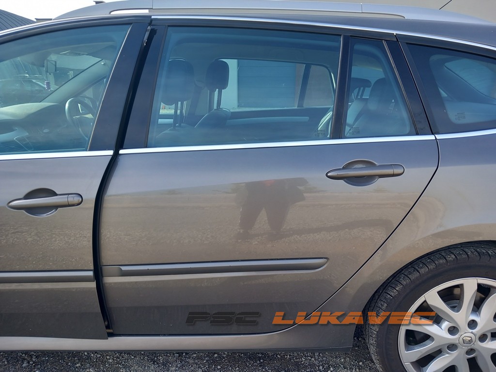 RENAULT LAGUNA 3 VRATA ZADNJA LIJEVA 2008.