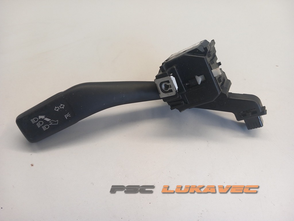 VW GOLF 5 RUČICA SVJETALA I ŽMIGAVCA 1K0953513E 2003-2009.