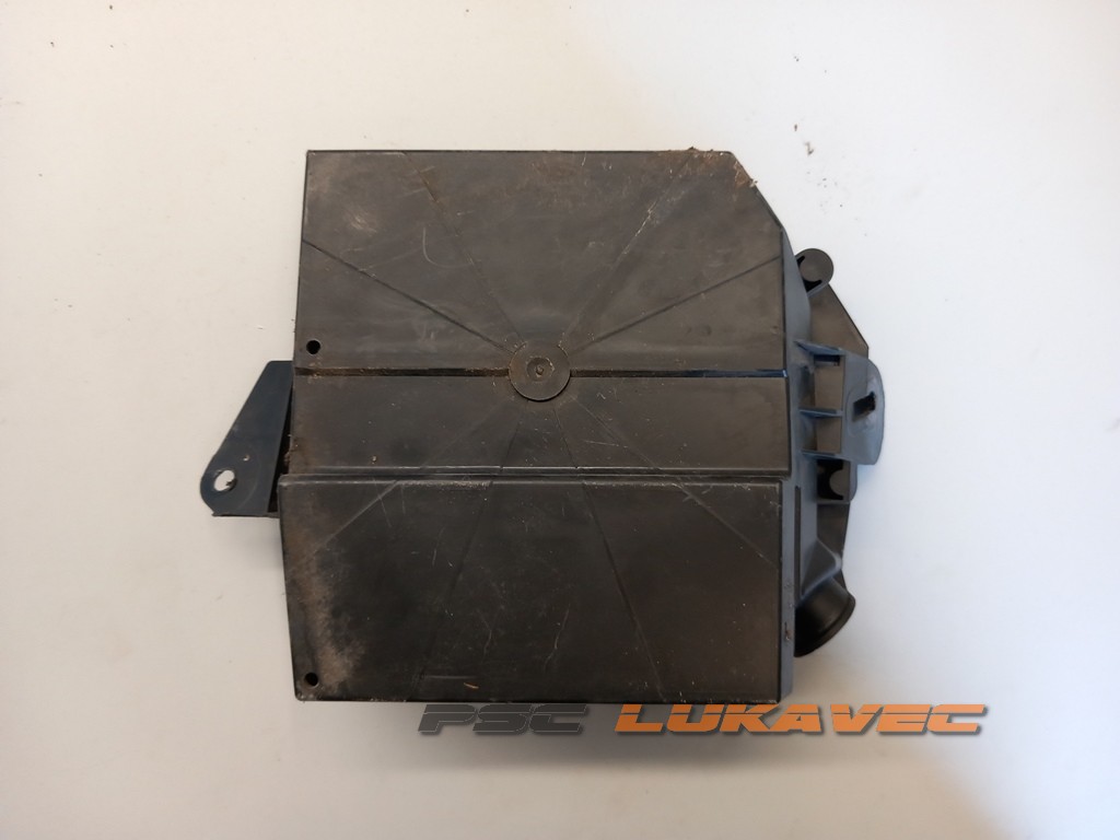 RENAULT CLIO 3 UPC CLIO 3 KUTIJA OSIGURAČA 674660A R71202882 2009.