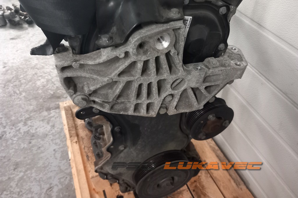 RENAULT LAGUNA 3 MOTOR 2.0 DCI 8200729286 M9R742 M9R802 2007-2015.