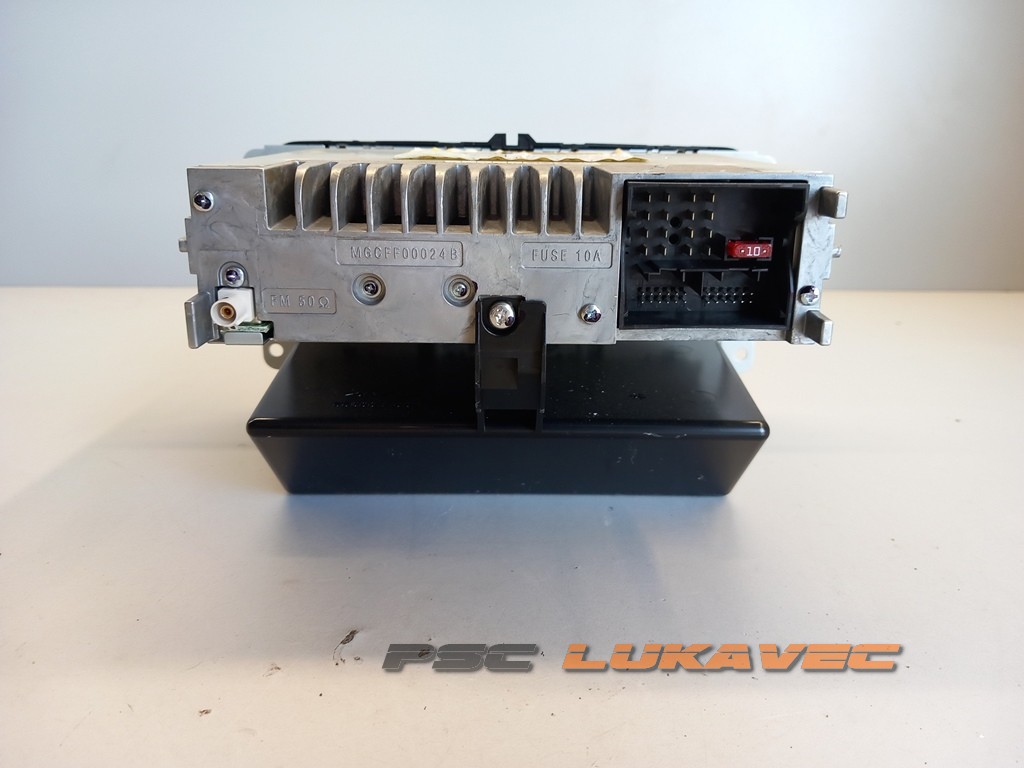 VW GOLF 6 CD RADIO 1K0035156B 2008-2012.
