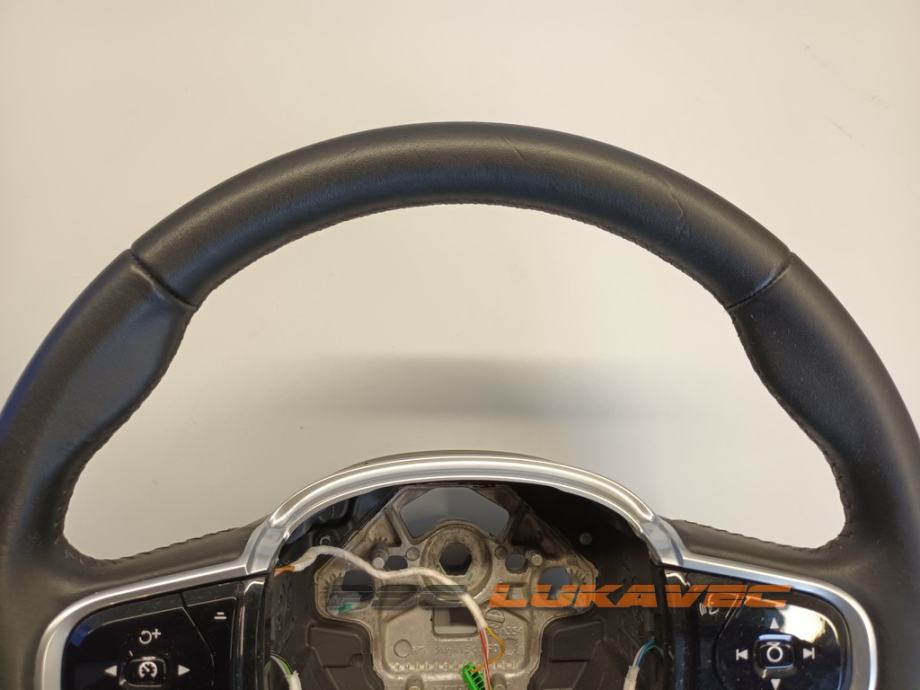 VOLVO XC60 VOLAN XC60 KOLO VOLANA 6274374 2021.