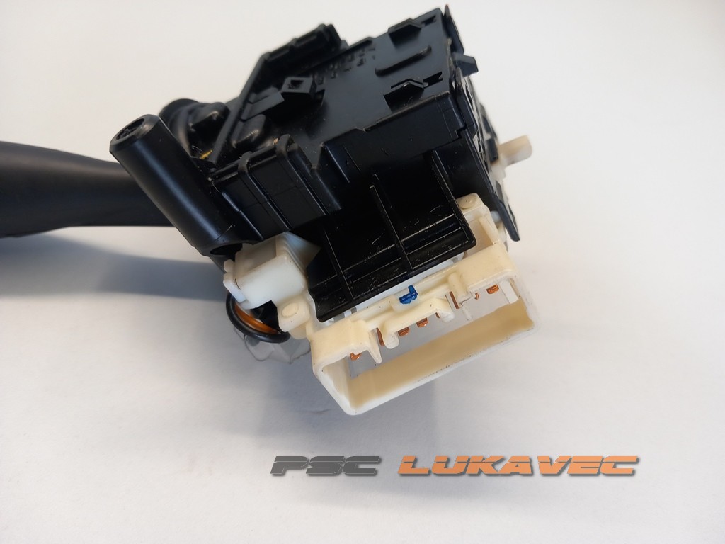 TOYOTA YARIS RUČICA SVJETALA 1736481 13020173753 2001-2005.