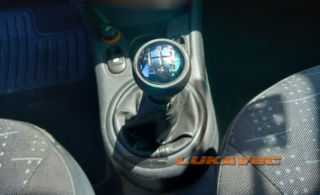 CITROEN C3 RUČICA MJENJAČA C3 RUCICA BRZINA
