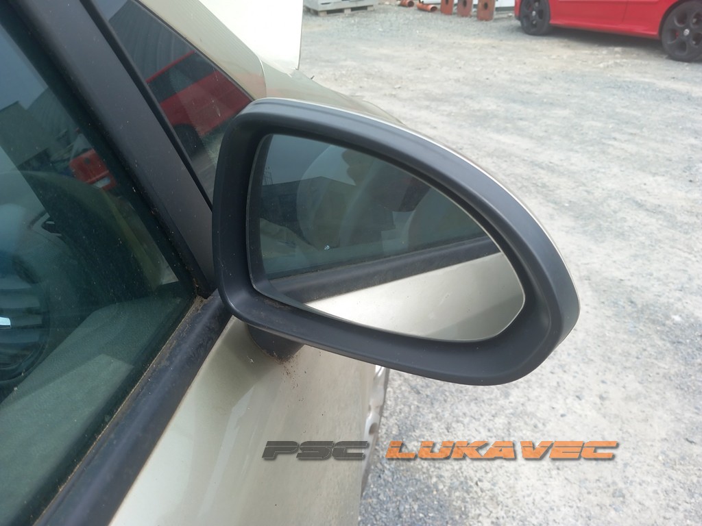 OPEL CORSA D RETROVIZOR DESNI 2008.