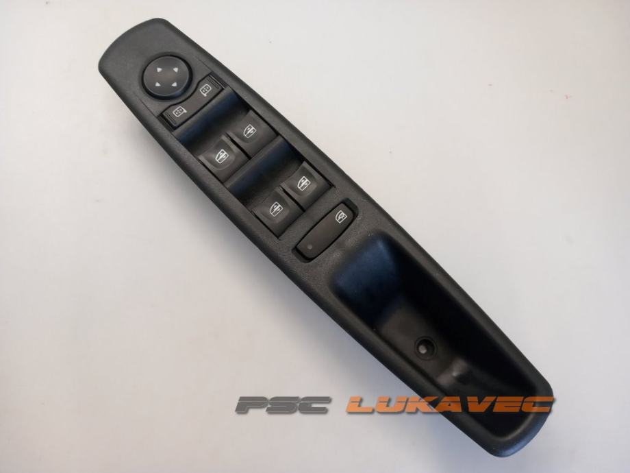 RENAULT MEGANE 3 PREKIDAČ PODIZAČA STAKLA E30169 809610016R 2008-N/A