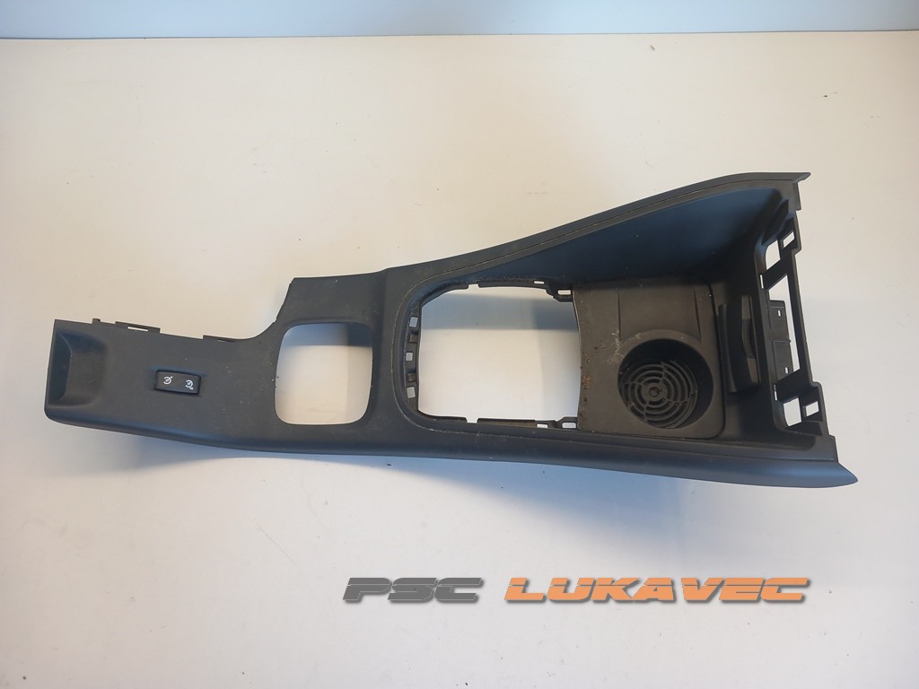 RENAULT MEGANE 3 SREDIŠNJA KONZOLA 969120032R 969120032R 969359006R