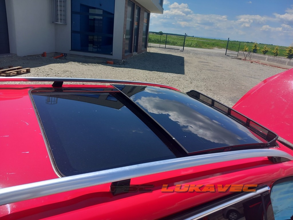 VW PASSAT B7 PANORAMSKI KROV 2013.