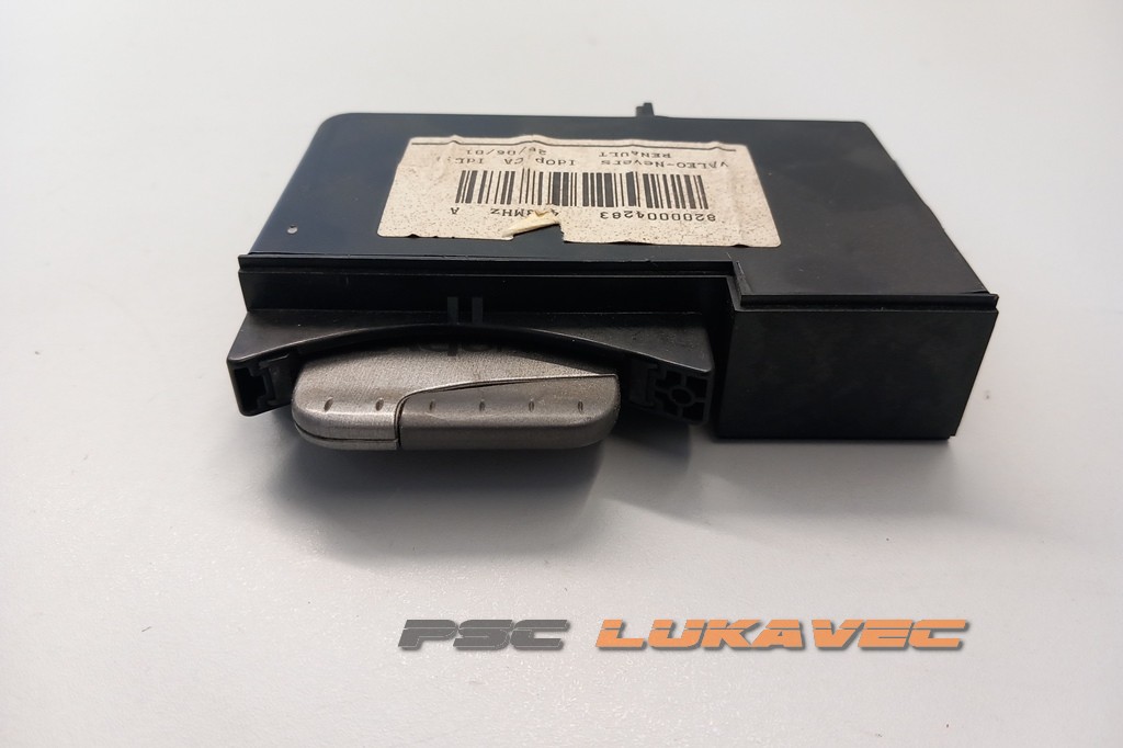 RENAULT LAGUNA 2 ČITAČ KARTICE 8200004283