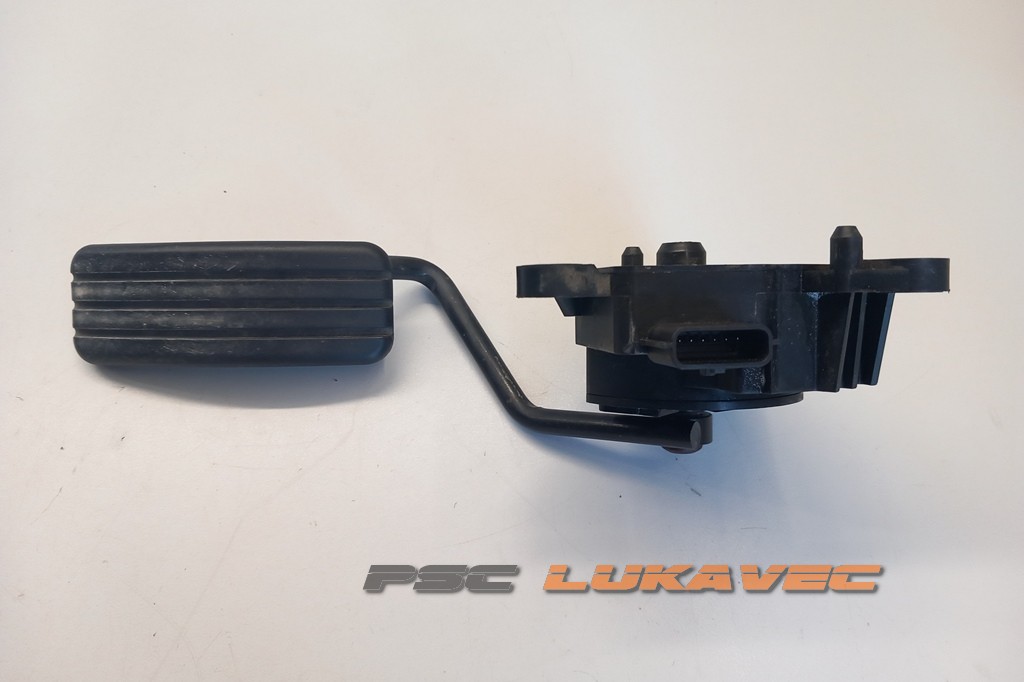 RENAULT SCENIC II PEDALA GASA POTENCIOMETAR GASA  8200159645
