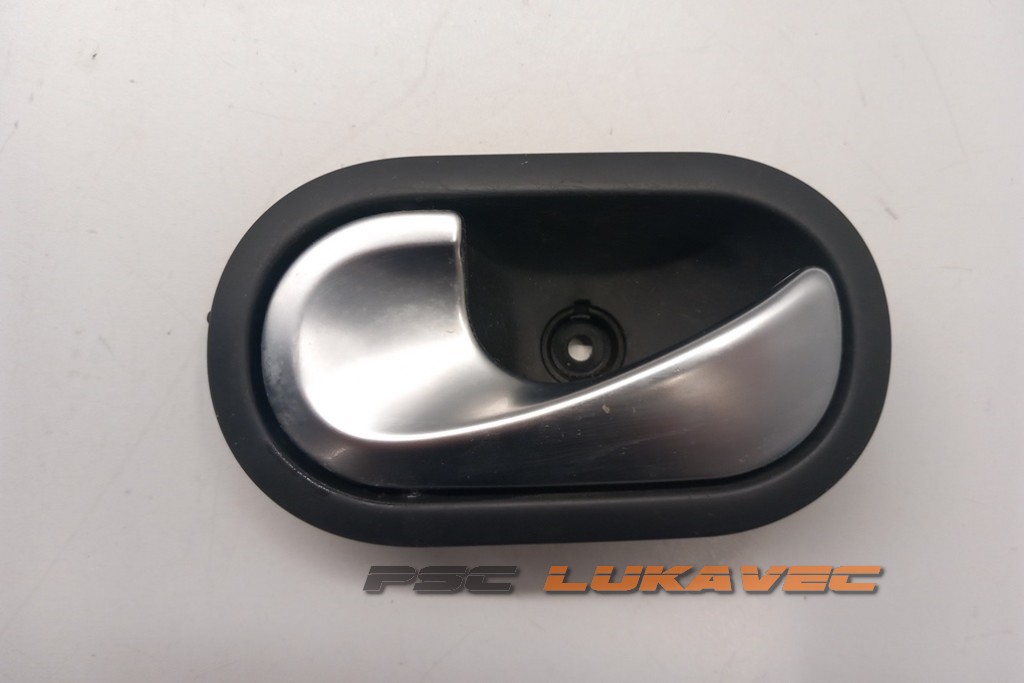 RENAULT MEGANE 2 KVAKA VRATA LIJEVA 8200028487