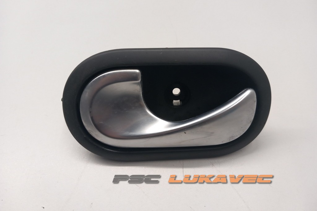 RENAULT KANGOO KVAKA VRATA PREDNJA LIJEVA 8200028487
