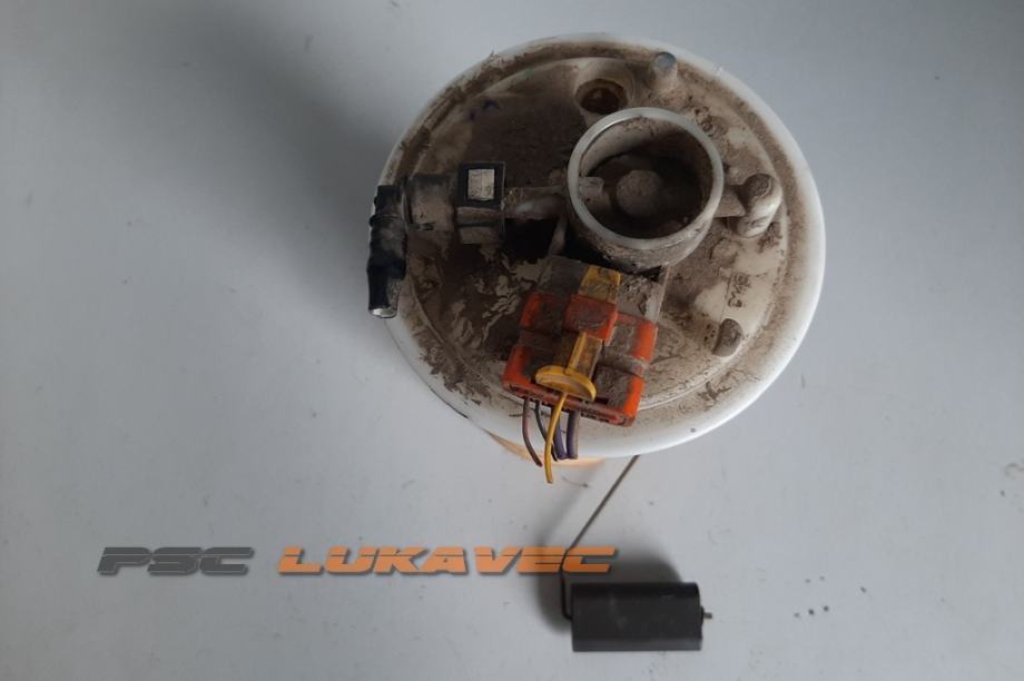 FIAT PUNTO PUMPA GORIVA U REZERVARU BENZIN 1.2