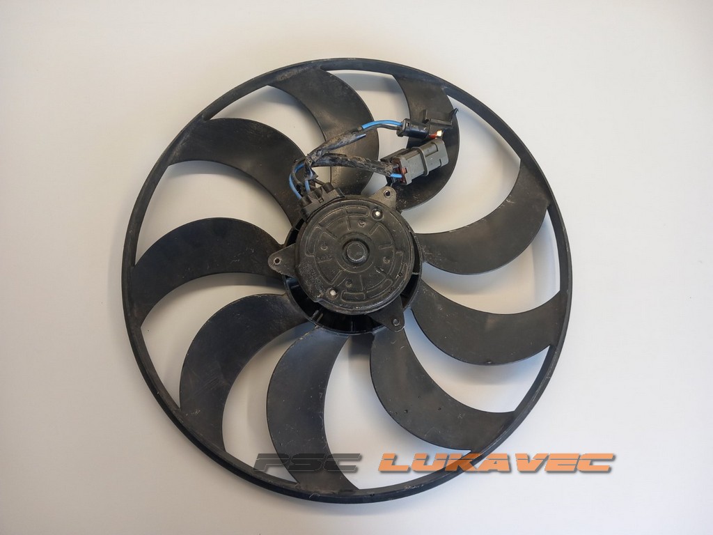 NISSAN JUKE VENTILATOR HLADNJAKA 1.5 DCI 214811KK0B
