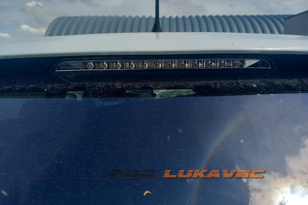 PEUGEOT 308 II TREĆE ŠTOP SVJETLO 2018.