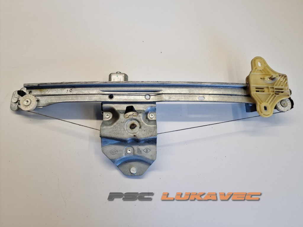 RENAULT CLIO 4 PODIZAČ STAKLA PREDNJI LIJEVI 807213867R