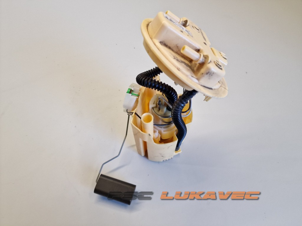 RENAULT CLIO 4 PUMPA GORIVA CLIO 4 PLOVAK 172021275R