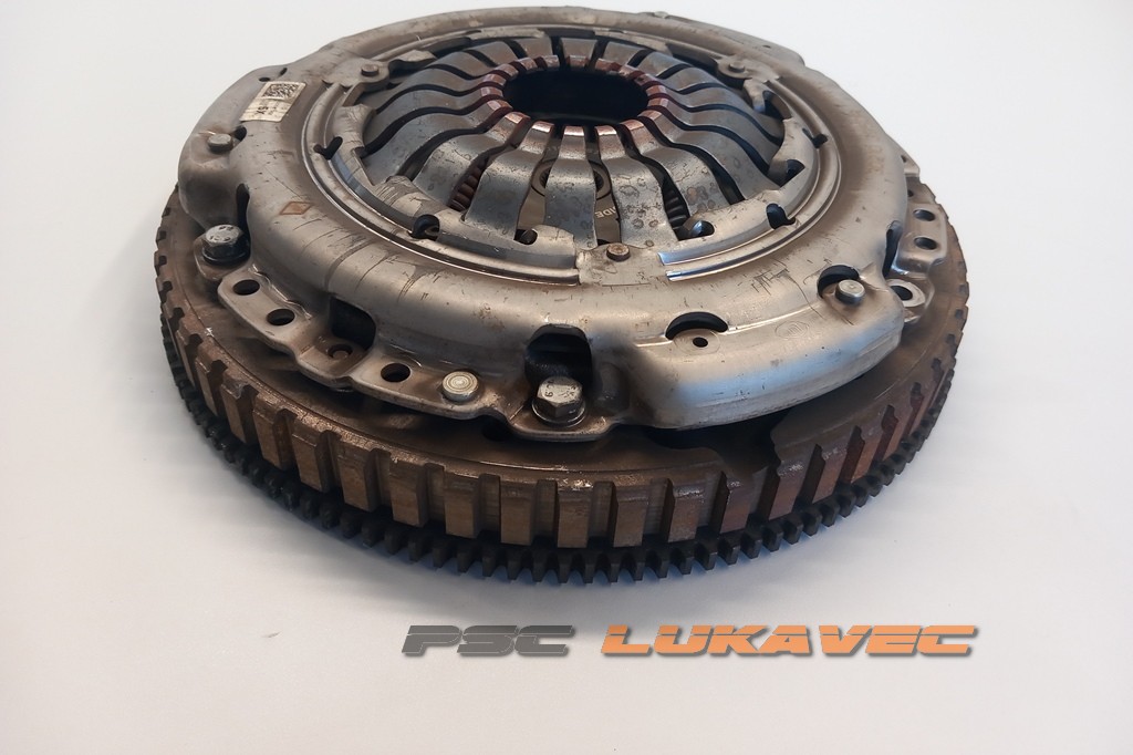 RENAULT CLIO 4 SET KVAČILA CLIO 4 KVACILO 1.5 DCI 302050736R