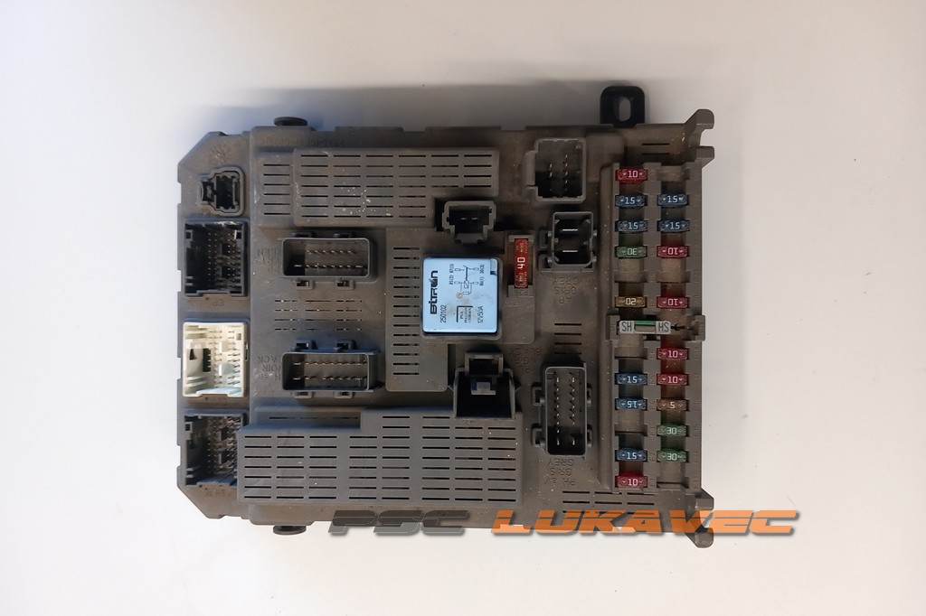CITROEN C5 KUTIJA OSIGURAČA BSI 9647448280