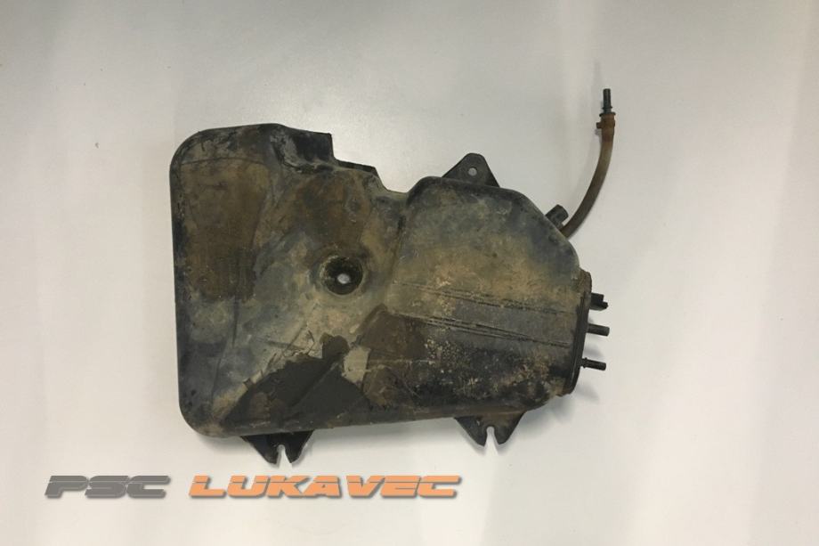 PEUGEOT 607 SPREMNIK ADITIVA 2.2  PEUGEOT 607 SPREMNIK ADITIVA