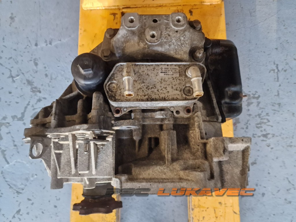 VW PASSAT B7 MJENJAČ 2.0 TDI PDY DSG AUTOMATIK