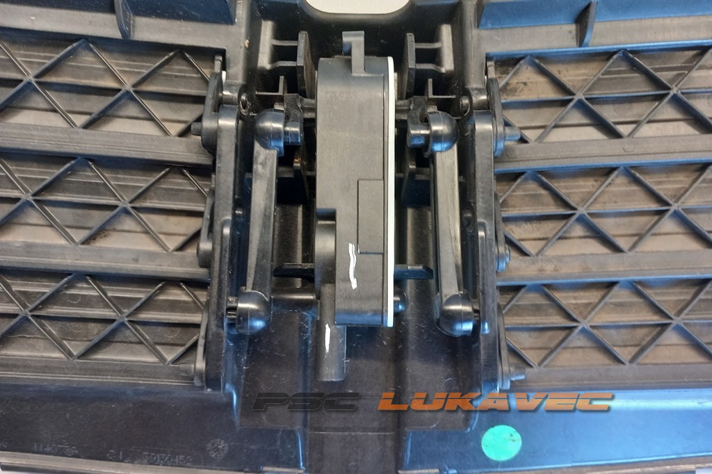 OPEL ASTRA K REŠETKA VENTILACIJE 39130452 REDIZAJN