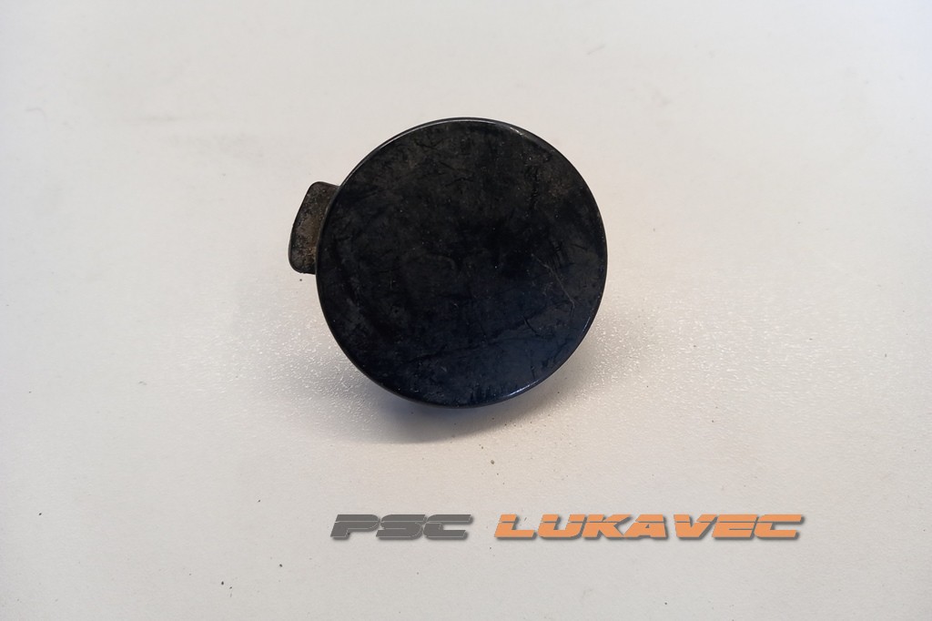 VW GOLF 6 POKLOPAC PREDNJEG BRANIKA 5K0807241E