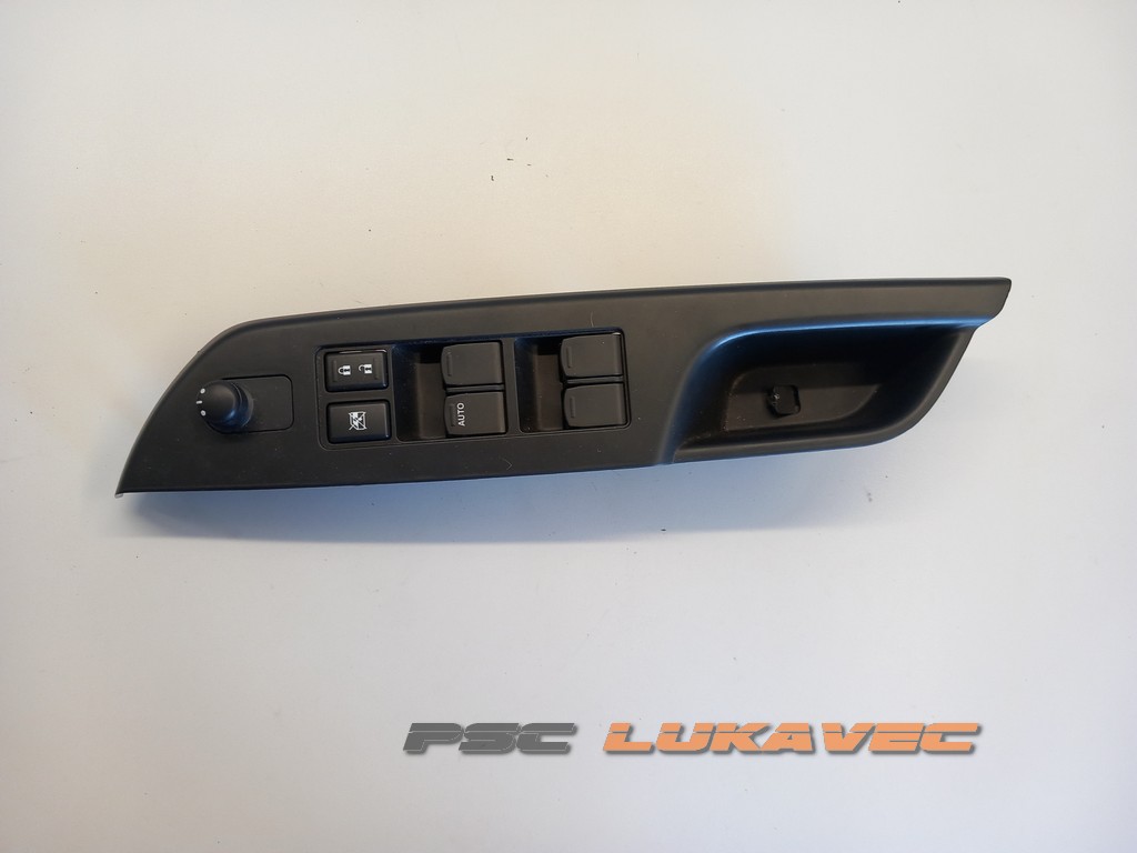 SUZUKI SWIFT PREKIDAČI PODIZAČA STAKLA 8376268L0