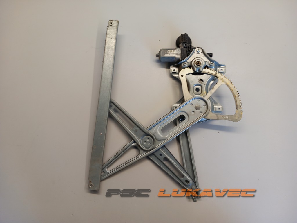 TOYOTA YARIS PODIZAČ STAKLA PREDNJI DESNI 85710-0D100