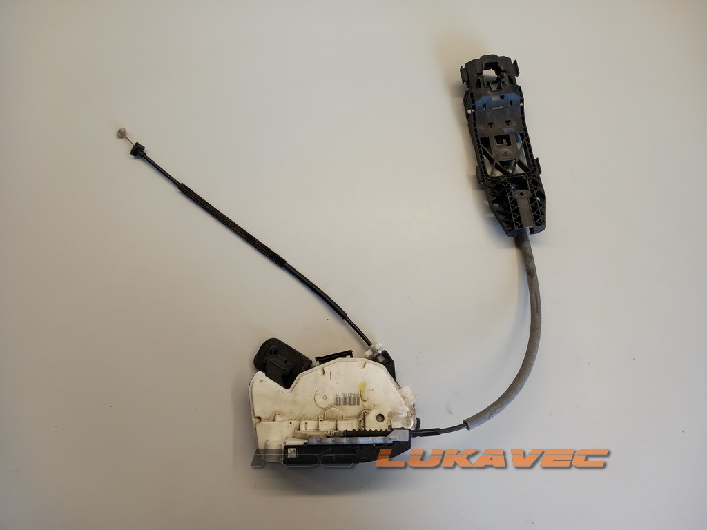 VW GOLF 6 BRAVA VRATA PREDNJA DESNA 5K1837016B
