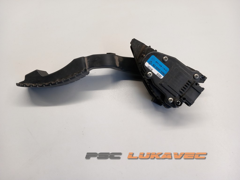 RENAULT LAGUNA 2 PEDALA GASA 8200003392