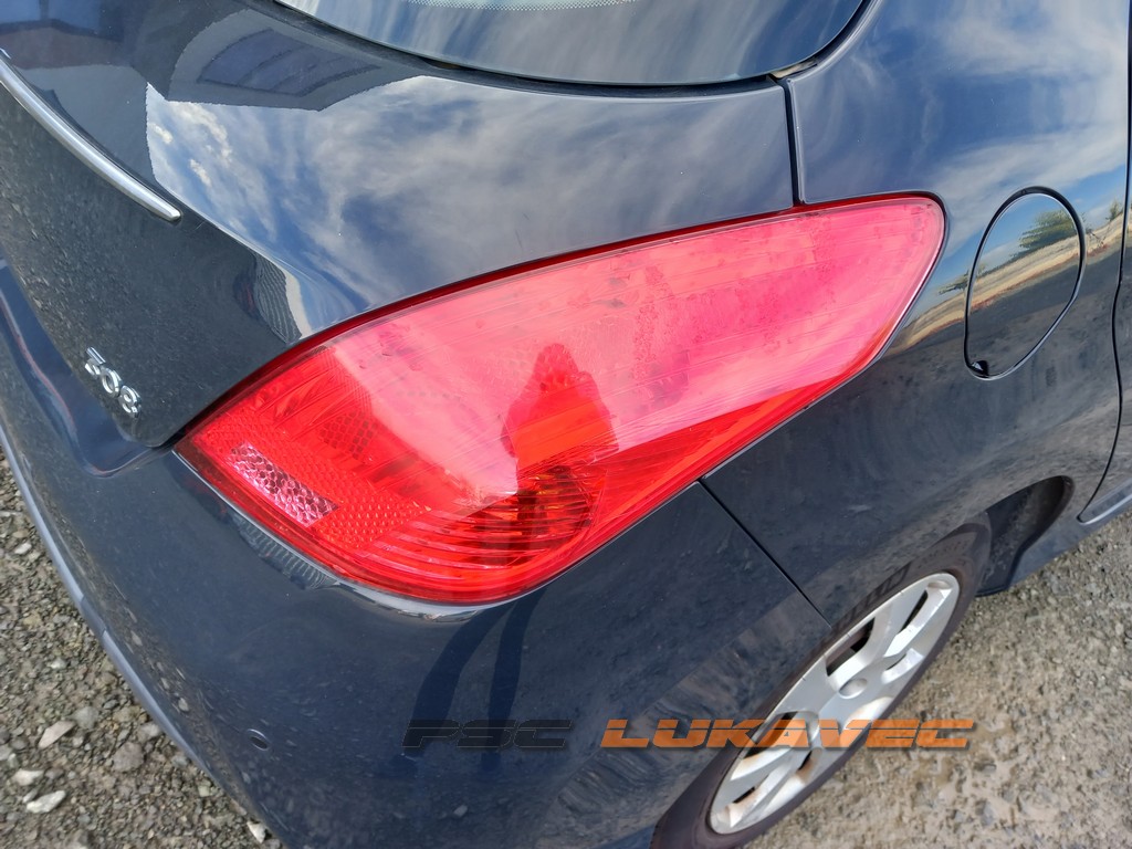 PEUGEOT 308 ŠTOP SVJETLO DESNO 308 ZADNJE DESNO SVJETLO 2012.