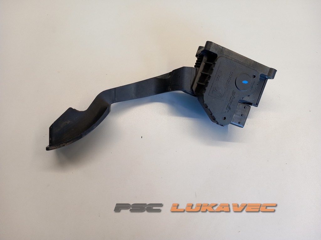 OPEL CORSA D PEDALA GASA 55702020