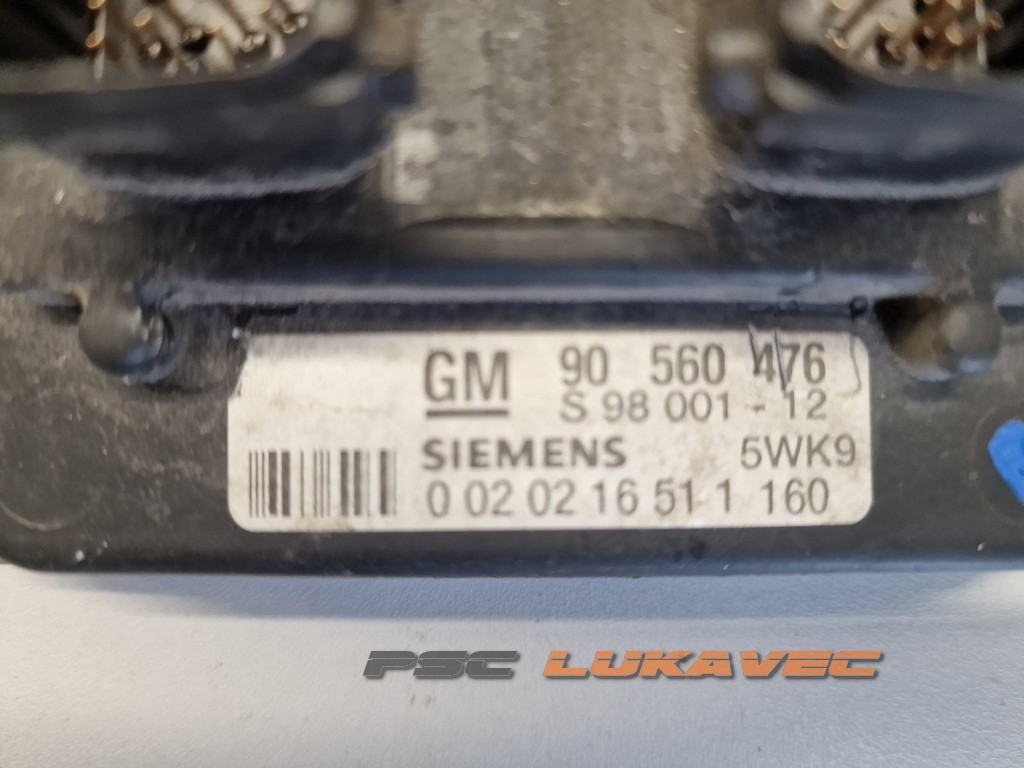 OPEL ASTRA G KOMPJUTER 1.8 16v 90560476 5WK9160