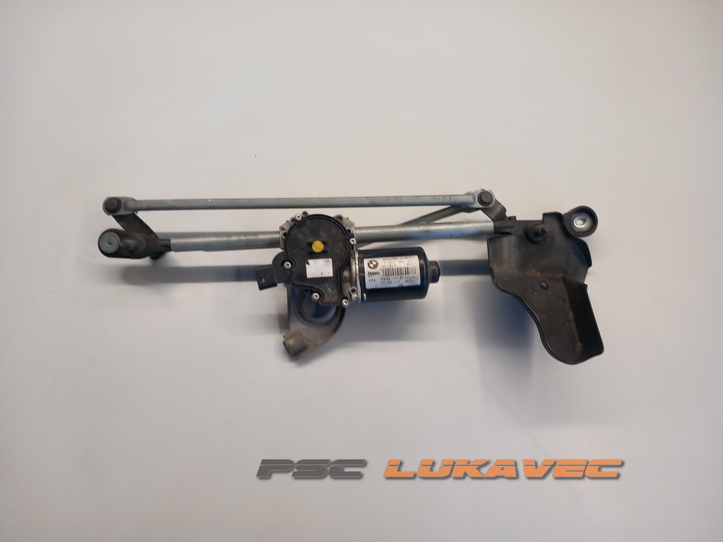 BMW 3 F30 MOTORIĆ BRISAČA PREDNJI SA ŠKARAMA W000026097