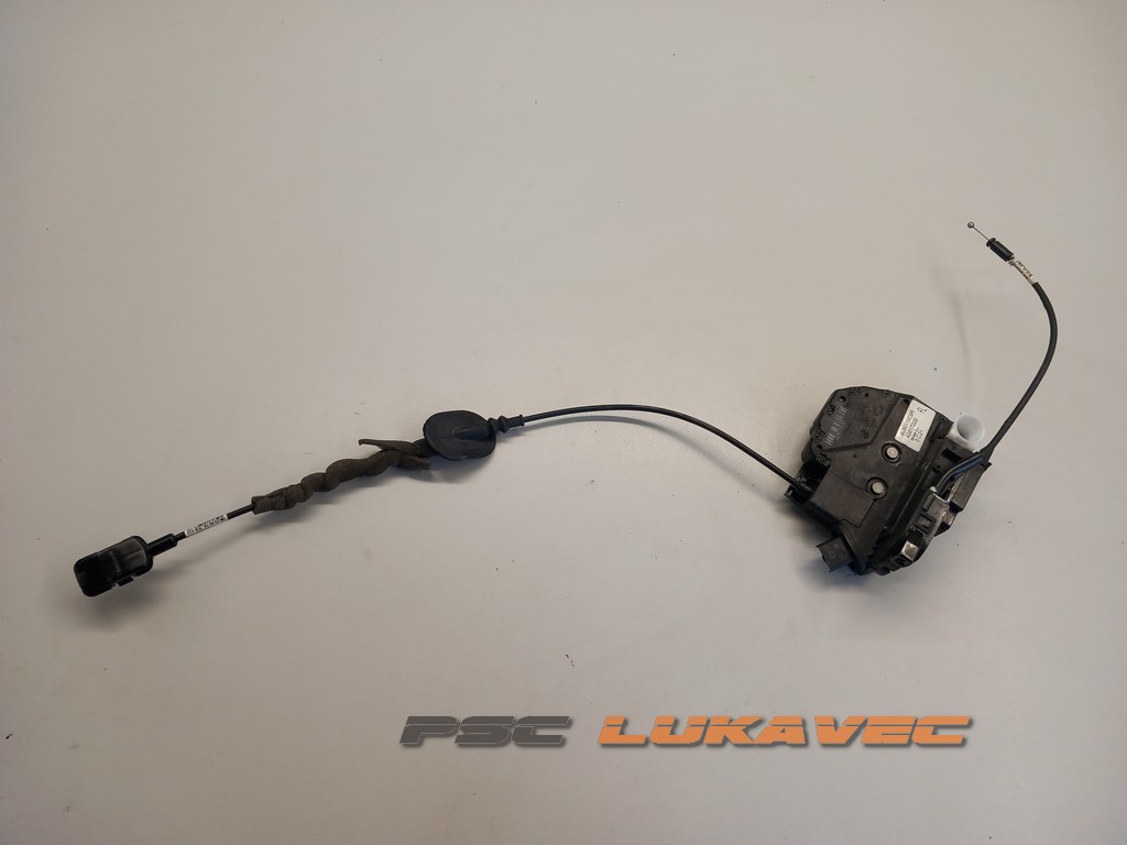 RENAULT CLIO 4 BRAVA VRATA PREDNJA LIJEVA 805011929R
