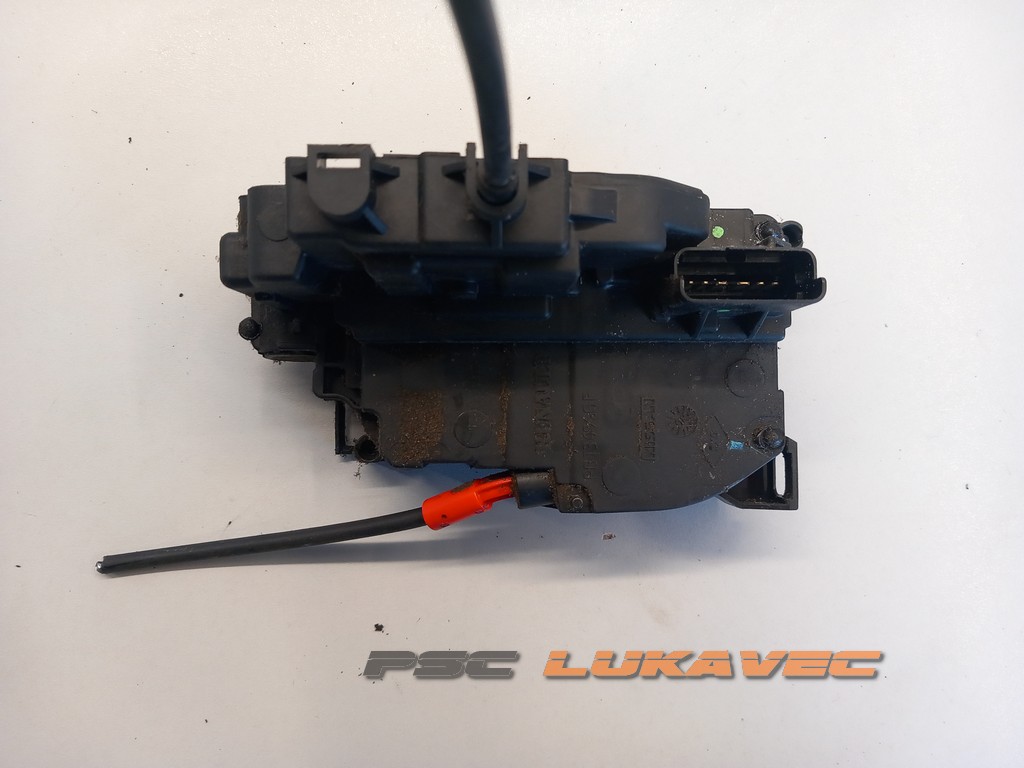 RENAULT KANGOO II BRAVA VRATA PREDNJA DESNA 8200497604B