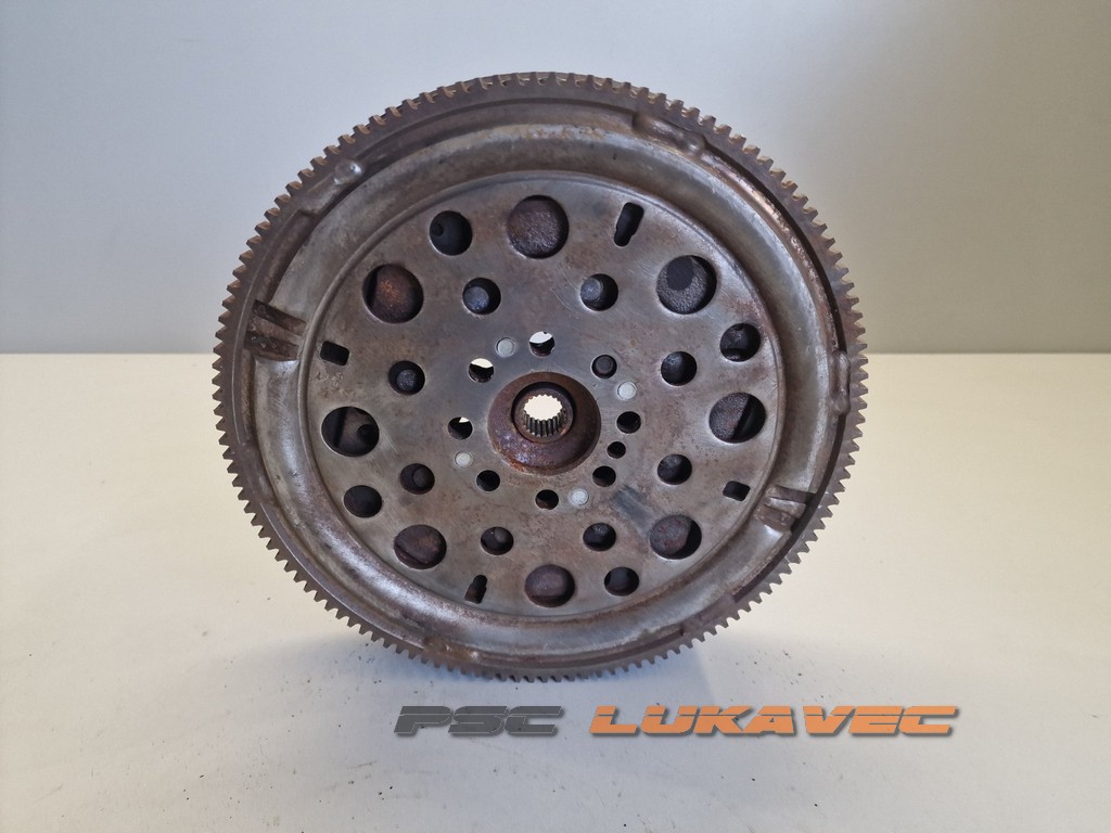 MERCEDES A KLASA W169 160 CDI ZAMAŠNJAK A KLASA SET KVAČILA