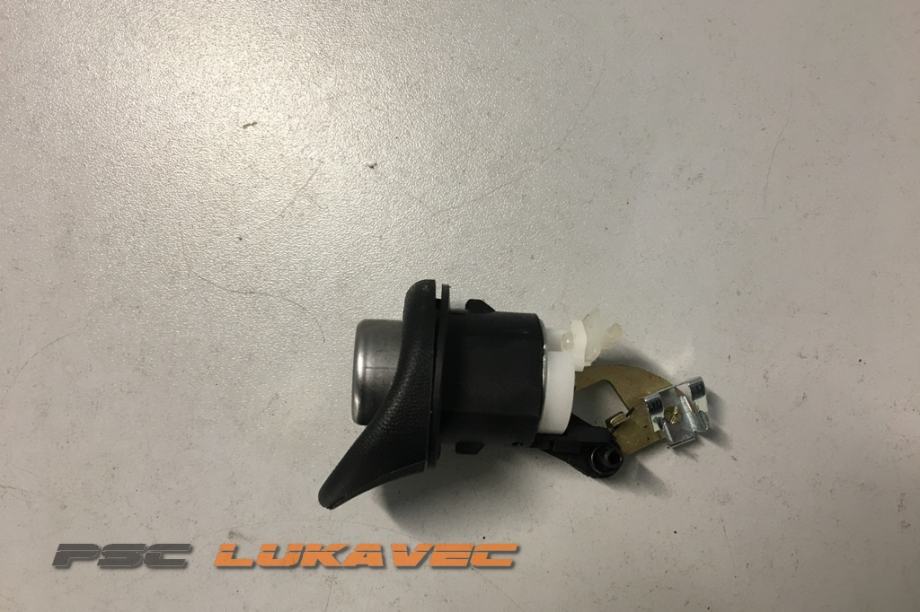 RENAULT TWINGO BRAVA ZADNJE HAUBE ..NOVO SA 2 KLJUCA...