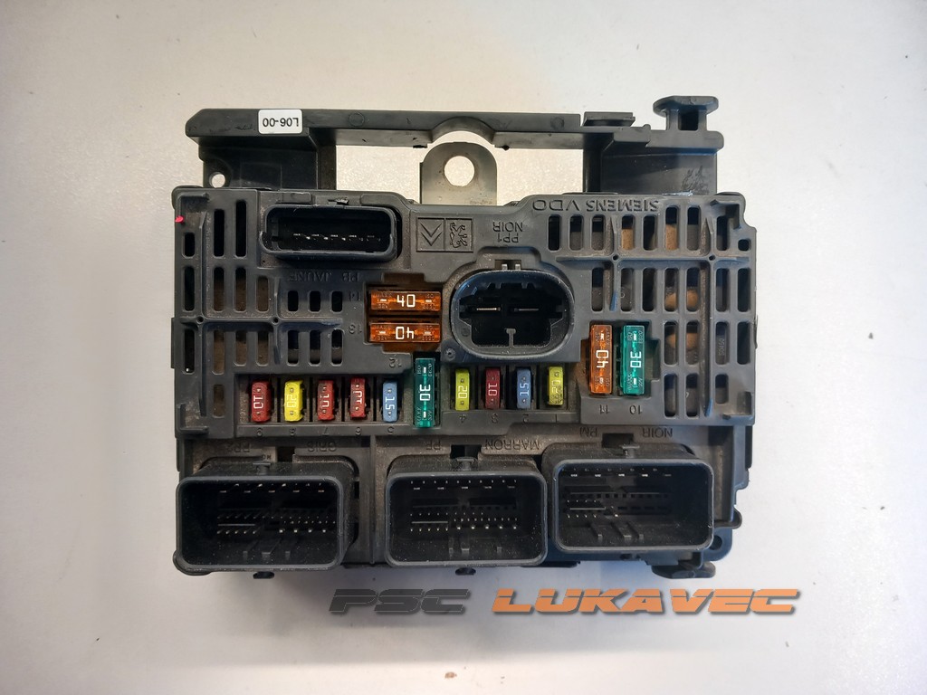 PEUGEOT CITROEN KUTIJA OSIGURAČA BSM L06-00 9657718780 SIEMENS