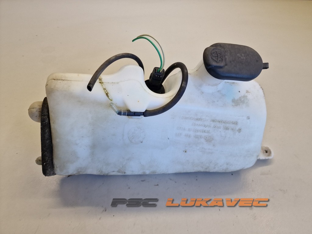 RENAULT CLIO 2 POSUDA ZA PRANJE STAKLA 7700847816