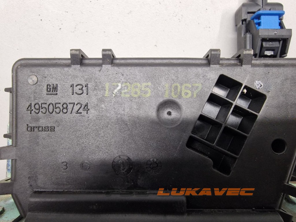 OPEL ASTRA H BRAVA GEPEKA ASTRA BRAVA PRTLJAŽNIKA 495058724